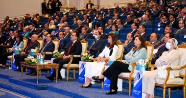 مصطفى مدبولى: بناء قاعدة بيانات عن الصناعات الموجودة بدول أفريقيا ضرورة
