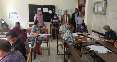 وكيل تعليم الغربية يتابع أعمال تقدير الدرجات للشهادة الإعدادية