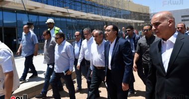 رئيس الوزراء من شرم الشيخ: الرئيس السيسى وجه بإظهار المدينة فى أبهى صورة 