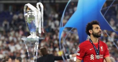 محمد صلاح: أود التنازل عن كل الجوائز الشخصية من أجل فرصة إعادة نهائى الأبطال