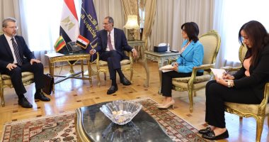 وزير الاتصالات يدعو شركات التكنولوجيا بلتوانيا إلى الاستثمار في مصر.. صور