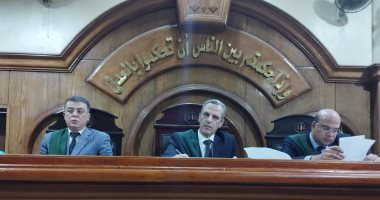 إحالة أوراق أب وابنيه للمفتى قتلوا يتيما دافع عن خاله فى مشاجرة بالشرقية.. فيديو