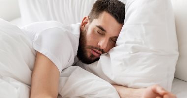 تدليك المعصم أحدث حيل علاج الأرق على "تيك توك".. اعرف الطريقة