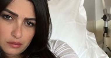 شبح المرض يطارد ياسمين عبد العزيز من جديد