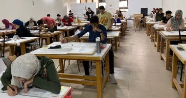 انطلاق امتحانات نهاية العام بكلية الفنون الجميلة جامعة الأقصر.. فيديو