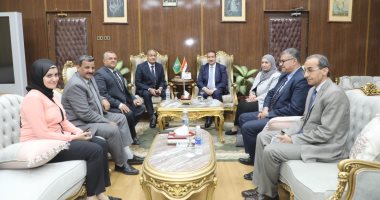 محافظ المنوفية يستقبل شركة جنوب الدلتا للكهرباء لمناقشة المشروعات المنفذة