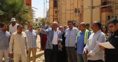 محافظ السويس يتابع أعمال تطوير ورفع كفاءة المدن السكنية.. صور