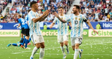 ميسي يقود هجوم الأرجنتين أمام الإمارات وديًا استعدادا لكأس العالم