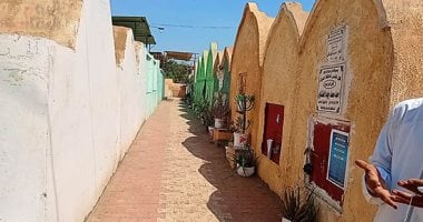 سارق أبواب المقابر فى السويس: نتسلل لها ليلا طمعا فى الأموال