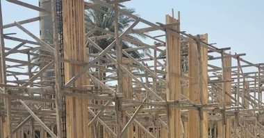 مشروعات قومية وقوافل لدعم قرى "حياة كريمة".. بدء إنشاء المجمع الطبى بقرية أشمنت ببنى سويف.. أسبوع مهلة لعمد ومشايخ القرى لحل تعثر بعض مشروعات أسوان.. مشروع "كتابك" إنجاز جديد بقرى مركز الشهداء فى المنوفية
