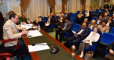 "زراعة النواب" تناقش تغطية مصرف السيل بأسوان.. والمحافظ: كان يمثل مشكلة بيئية