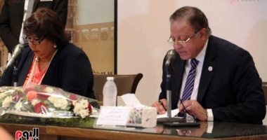 بدء اجتماع المجلس الأعلى للثقافة لاختيار الفائزين بجوائز الدولة بحضور الوزيرة.. صور
