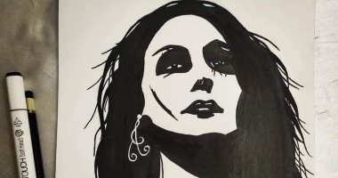 "حبيبة" التحقت بكلية الفنون الجميلة لتنمية موهبتها في الرسم
