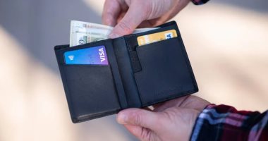 دماغه ألماظ.. بائع صحف يطور خوارزمية للتعرف على أرقام بطاقات ائتمان الزبائن