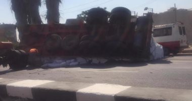 انقلاب مقطورة على طريق "الزراعة الأحرار" بالشرقية دون خسائر فى الأرواح