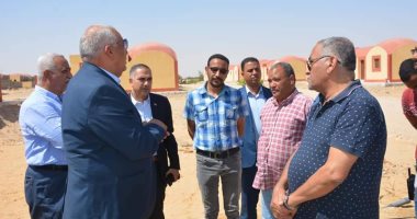 محافظ الوادى الجديد يتابع أعمال المرحلة الثانية من مشروع بشائر خير الوادى