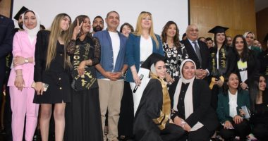 "إعلام الجامعة العربية المفتوحة" تناقش مشروعات تخرج قسم الإذاعة والتلفزيون