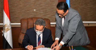 ننشر أسماء أوائل الشهادة الإعدادية بالغربية.. والمحافظ يهنئهم