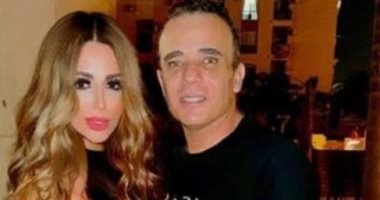 الشقنقيري يتقدم ببلاغ للنيابة بسبب رحيل ذكرى.. وعارضة الأزياء تتهمه بالتشهير