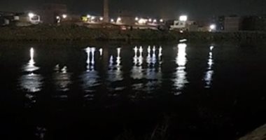 غرق قدام عين أبوه وما عرفش ينقذه.. تفاصيل مصرع طفل غرقا بالمحلة (فيديو)