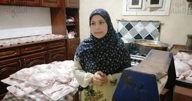 عظيمات مصر.. قصة كفاح سيدة من بائعة متجولة لمالكة مشروع.. "مى" تخطت الصعاب وحققت ذاتها وبنت حياتها بطريقتها الخاصة .. أصبحت أشهر طاهية للأكلات البيتي والفلاحي فى الدقهلية.. صور وفيديو