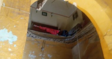 انهيار أجزاء من عقار قديم  بحى الجمرك بالإسكندرية دون إصابات