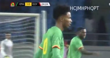 منتخب مصر يخسر النتيجة والأداء أمام إثيوبيا فى الشوط الأول.. الثغرات الدفاعية تُعيب الجبهة اليسرى للفراعنة.. وسط الملعب يعاني من غياب الربط.. واختفاء المحاولات الهجومية في ملعب مالاوي المحايد