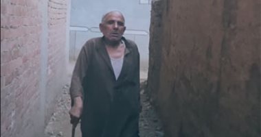 عم عزت "نداهة الحاجات الضايعة".. بطل حلقة صندوق محسوب.. فيديو