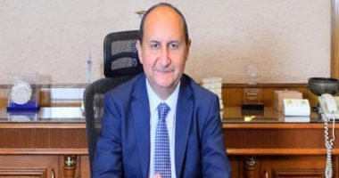 وزراء التموين والتعليم والهجرة يتقدمون المشاركين في عزاء المهندس عمرو نصار
