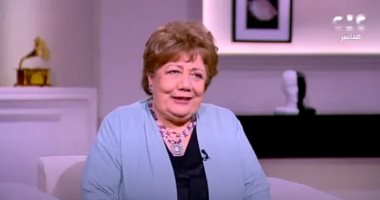 الكاتبة فاطمة المعدول: أتابع مواهب الأطفال على السوشيال ميديا وبتكلم معاهم