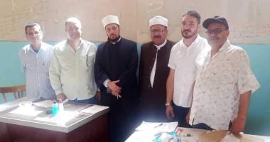 وكيل أزهر الإسكندرية ووفد من المشيخة يتفقدون لجان الثانوية بسموحة