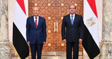 الرئيس السيسي عقب مباحثاته مع "العليمي": ندعم جهود مجلس القيادة الرئاسي اليمنى فى التوصل إلى حل سياسى عادل للأزمة اليمنية ونرحب بتمديد اتفاق الهدنة..واستجبنا للأشقاء بتسيير رحلات طيران مباشرة بين القاهرة وصنعاء