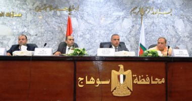 محافظ سوهاج يعقد اجتماعا مع لجان منع التعديات والحفاظ على الرقعة الزراعية