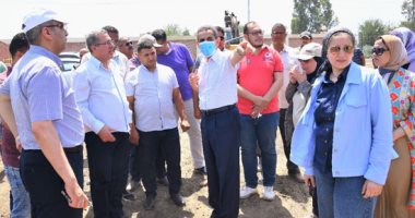محافظ الغربية يتفقد مشروعات المبادرة الرئاسية "حياة كريمة" بنهطاي.. صور