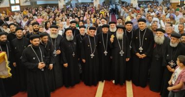الكنيسة ترسم 3 كهنة بإيبارشية نقادة وقوص