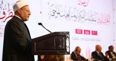 مفتي الجمهورية: الاحتفال بالمولد النبوي يمدنا بالأمل والنور والمحبة