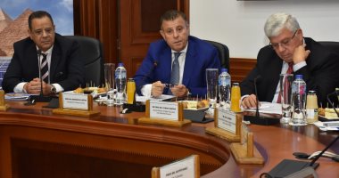 هندسة عين شمس تشهد أول اجتماع للجنة الطاقة الممول من الوكالة الأمريكية للتنمية