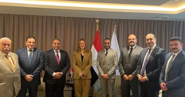 الأكاديمية الوطنية تستقبل وفد حزب إرادة جيل.. تيسير مطر: رؤيتنا للحوار الوطنى تتمثل فى 3 محاور اقتصادية واجتماعية وسياسية.. ومحمود فوزي: الحوار سيدور على أوسع نطاق والفرصة متاحة للجميع.. صور