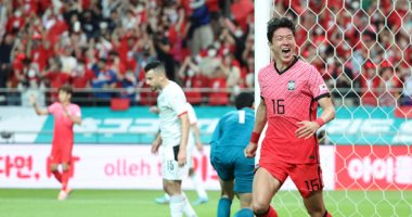 الفراعنة يسقطون ودياً برباعية أمام نمور كوريا الجنوبية.. المنتخب يقدم فصلاً جديداً من الأداء السيئ تحت قيادة إيهاب جلال.. مستوى باهت فى الهجوم وأخطاء دفاعية ساذجة.. والمدرب إجازة بعد الهزيمة الثانية على التوالى
