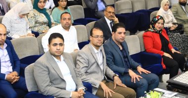 اليوم العالمى للتبرع بالدم.. محافظ سوهاج يشهد احتفالية المركز الإقليمى لنقل الدم