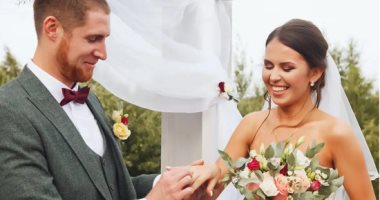 5 أخطاء يرتكبها الزوجان عند التخطيط لحفل زفافهما.. عشان ما تكررش غلطتهم