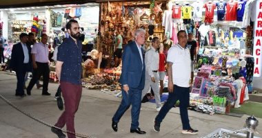 محافظ جنوب سيناء يتابع أعمال تطوير السوق التجارى القديم ومصر القديمة