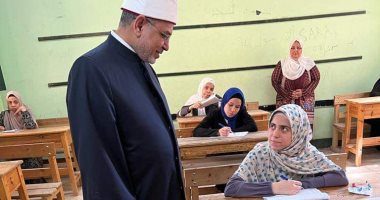 رئيس قطاع المعاهد الأزهرية يتفقد لجان الثانوية بالقليوبية