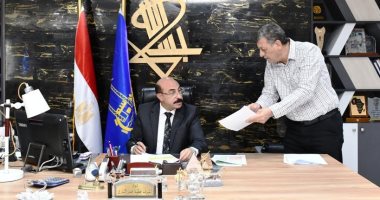 محافظ أسوان يعتمد خطة امتحانات الدور الثانى لجميع مراحل التعليم