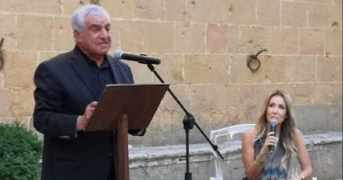زاهى حواس منتقدًا فيلم "كليوباترا": به مغالطة تاريخية