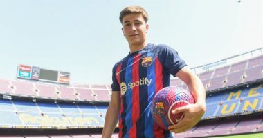 بابلو توري.. تعرف على موهبة برشلونة الجديدة بعد إعلان التعاقد معه