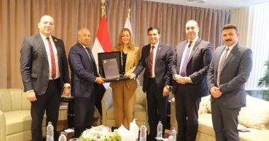 حزب حماة الوطن يسلم رؤيته للحوار الوطنى للأكاديمية الوطنية للتدريب
