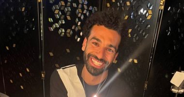 محمد صلاح يشارك جماهيره الاحتفال: شكرا لكم على تهنئتي بعيد ميلادي