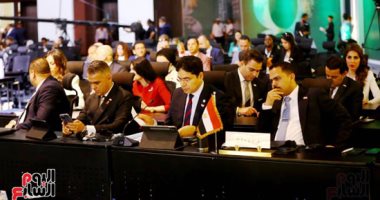وفد من نواب تنسيقية الأحزاب يشارك بمؤتمر البرلمانيين الشباب بشرم الشيخ      