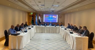 العسكريون الليبيون يرفعون شعار "ليبيا أولا".. رئيسا أركان المنطقتين الشرقية والغربية يصلان القاهرة لدعم أعمال لجنة "5+5" التى تنعقد لليوم الثانى.. "الناظوري" و "الحداد" حريصان على إنجاح المسار العسكري 